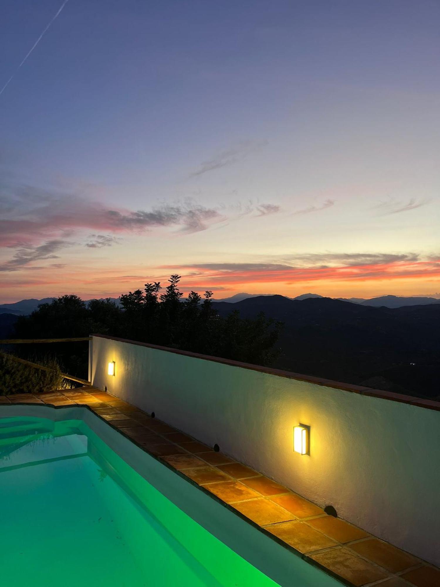 El Cielo, Cortijo En El Corazon De Las Montanas Malaga Bagian luar foto