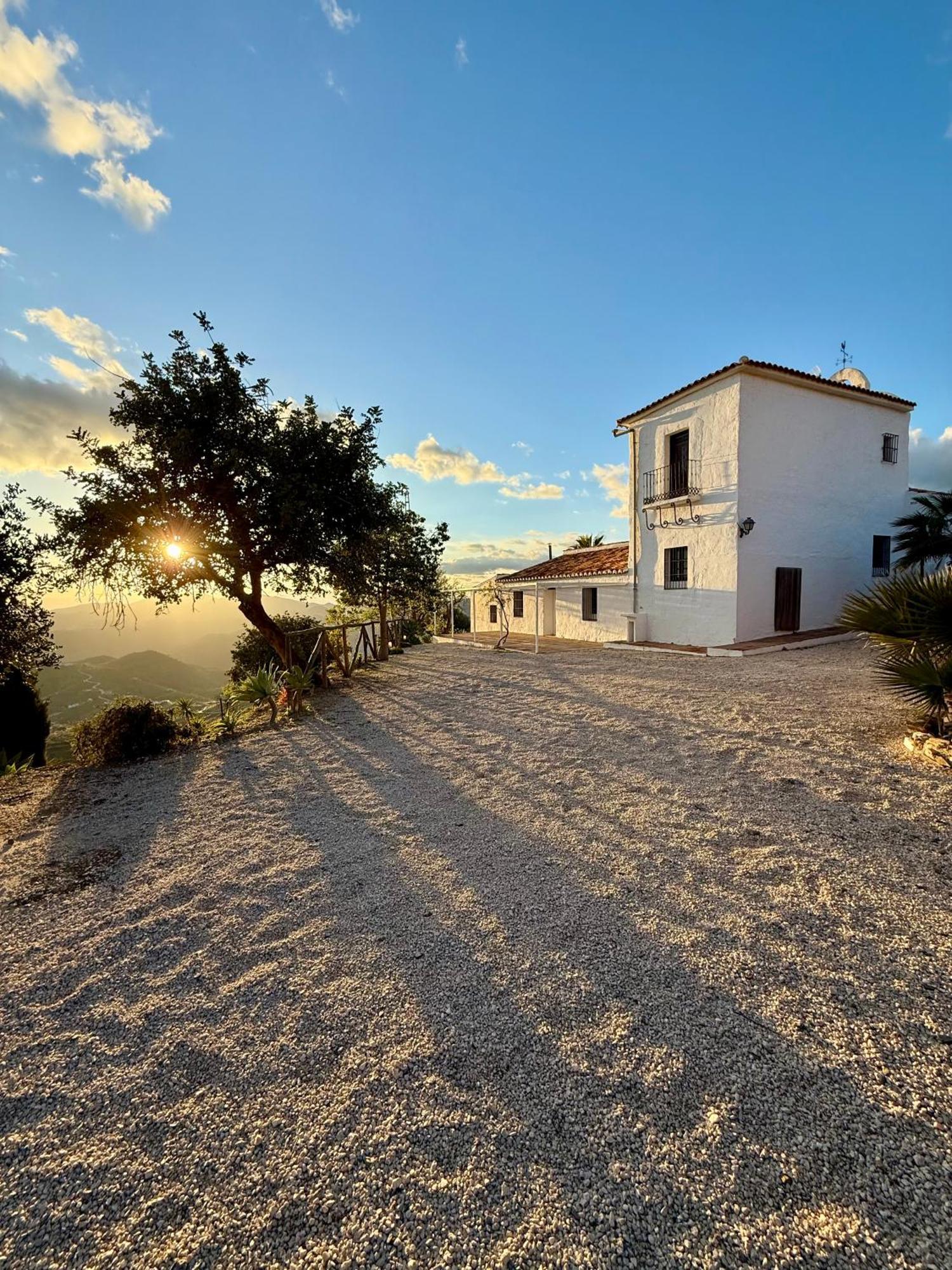 El Cielo, Cortijo En El Corazon De Las Montanas Malaga Bagian luar foto